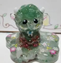 スーパーセブンのうんこちゃん形オルゴナイト☆ - メルカリ