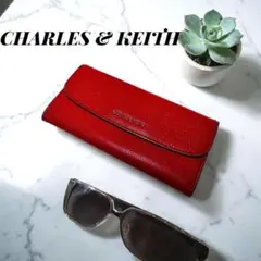 チャールズ＆キース 長財布 レッド 赤 ゴールドロゴ 希少カラー 完売品