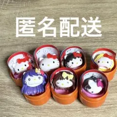 ハローキティコラボレーション　チョコエッグ