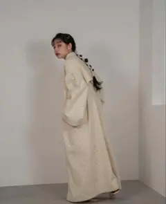 i_am_official cutwork lace coat トレンチコートのサムネイル