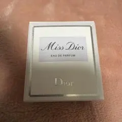 ディオール ミス ディオール オードゥ パルファン 5ml 新品未開封