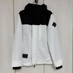ホリスター　フード付きマウンテンパーカー XS 白　モノクロ