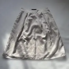 UNTITLED シルバー フレアスカート