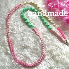 15❁カラフルなスマホショルダー❁ ハンドメイド　ピンクミント　サクラ色