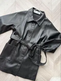 104 ZARA ブラック　レザーワンピース