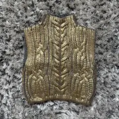ZARA ゴールド ケーブルニットベストのサムネイル