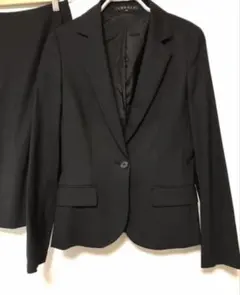 セオリー theory 黒スーツ上下 ジャケット スカート 美品！のサムネイル