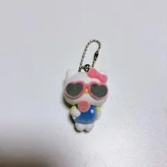 ハローキティ フロッキーマスコットスイング ハートサングラス キーホルダー