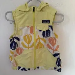 patagonia フード付き花柄ベスト