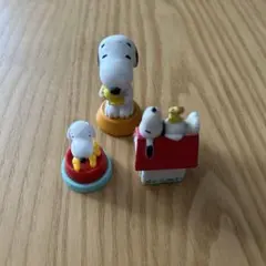 スヌーピー フィギュア 15体セット ミニ缶付き - メルカリ
