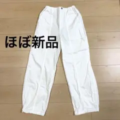 GU デニムジョガーパンツ　ホワイト　Sサイズ