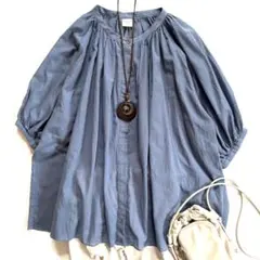 アーバンリサーチドアーズ コットンボイルタックギャザーブラウス ブルー