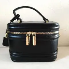 バニティバッグ