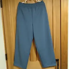 ※新品※UNIQLO CワイドスウェットパンツMサイズ ブルー