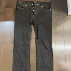 A.P.C. デニムパンツ ブラック サイズ29のサムネイル