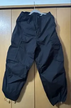 GU カーゴパンツ　ブラック