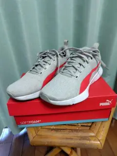 Puma Soft Foam+ スニーカー グレー/レッド