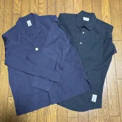 ネイビーとチェック柄の長袖シャツセット