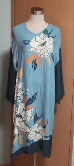 倭物やカヤ　HAKURAI　ワンピース　アミナ　チャイハネ　和柄　花柄　着物風のサムネイル