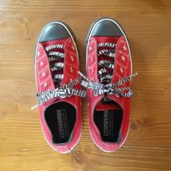CONVERSE　ALL★STAR 　レッドスニーカー　星形スタッド　黒紐欠品