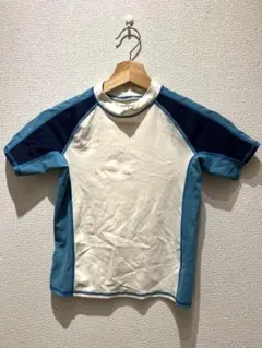 ラッシュガード 水着　スイムウェア