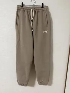 pvot スウェットパンツ　裏起毛