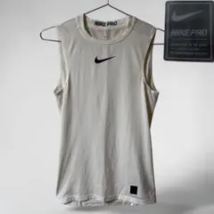 "NIKE PRO ナイキプロ" センタースウォッシュタンクトップ ホワイトMのサムネイル