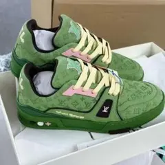 Louis Vuitton グリーン スニーカー