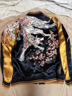 鬼滅の刃 スカジャン 冨岡義勇 刺繍 XL COSPA - メルカリ