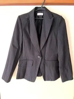 ニッセン黒ストライプ スーツ上下セットレディース