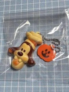 【グーフィー】ディズニーランド　ガチャ　ハロウィンボールチェーン