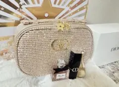 Dior ディオール ホリデー オファー (限定品) ※ポーチ付き！ラッピング済 Amazon.co.jp: 【国内正規品】DIOR ディオール ホリデー オファー