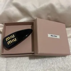 2026年最新】MiUMiU ヘアピン 箱付きの人気アイテム - メルカリ