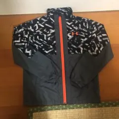 ウインドブレーカー