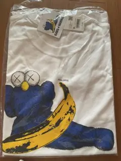 新品　ユニクロ カウズ UT ホワイト XL　ユニクロ　KAWS　タグ付き