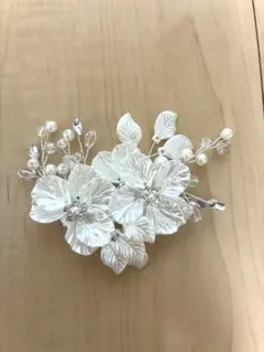 ウェディング ヘッドドレス 花モチーフ