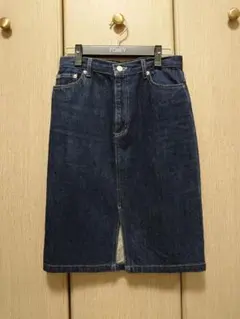 ナチュラルビューティーベーシック／デニムタイトスカート