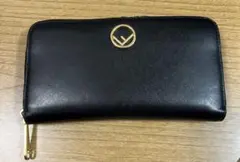 FENDI フェンディ　ラウンドファスナー　長財布　ブラックのサムネイル