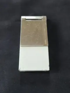 au SHARP AQUOS ケータイ W61SH ガラケー