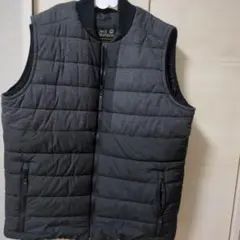 今だけ値下げ中Jack Wolfskin ベスト