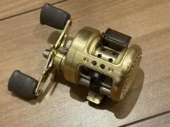 美品】SHIMANOカルカッタコンクエスト300 タイラバ ライトジギング