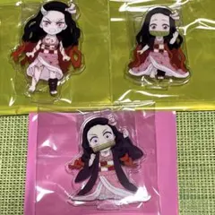 鬼滅の刃 ufotable cafe 繋がるアクリルスタンド 竈門ねずこ　∇