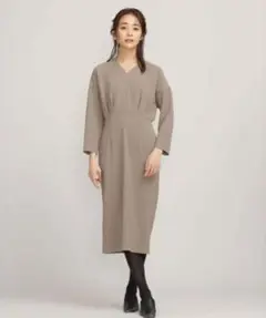 ナノユニバース　ダブルクロスVネックブラウジングワンピース 長袖