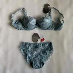 トリンプ　ブラ&ショーツ