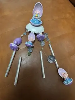 ディズニーストア　ヤングオイスター　不思議の国のアリス　風鈴　サンキャッチャー