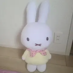 【値下げ】ミッフィー ぬいぐるみ パステルイエロードレス