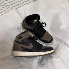 【希少】ナイキ エアジョーダン1 レトロ ハイ OG 