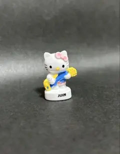 ハローキティ ジュアン フィギュア