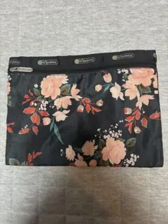 LeSportsac フラワープリント ポーチ