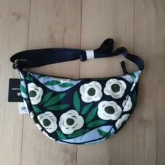 UNIQLO×marimekko 花柄 ラウンドミニショルダーバッグ